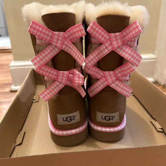 UGG Shoes - UGG Bailey Bow Gingham boots